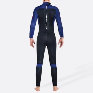 Comfortable and warm men's full-length wetsuit