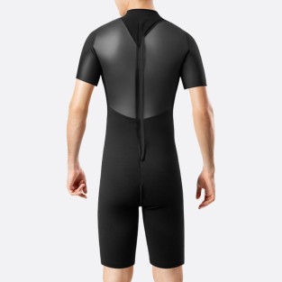 Comfortable and flexible stretch men's short wetsuit