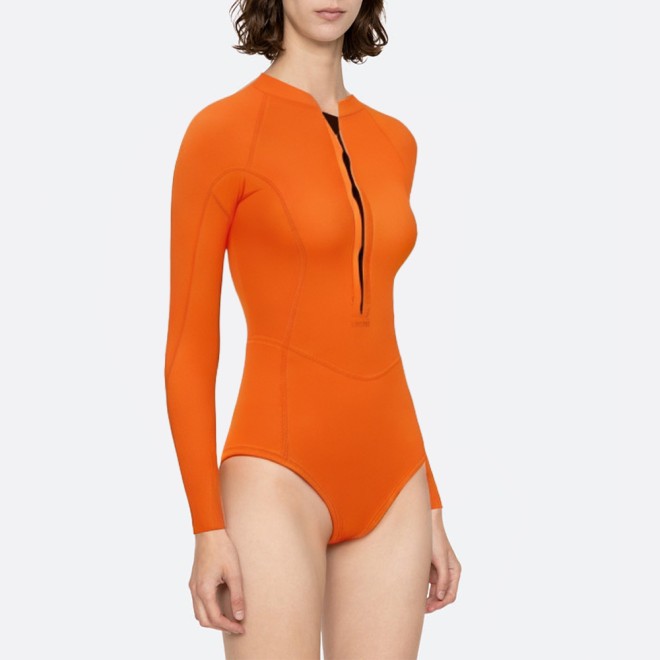 Fashionable and simple women's long-sleeved wetsuit