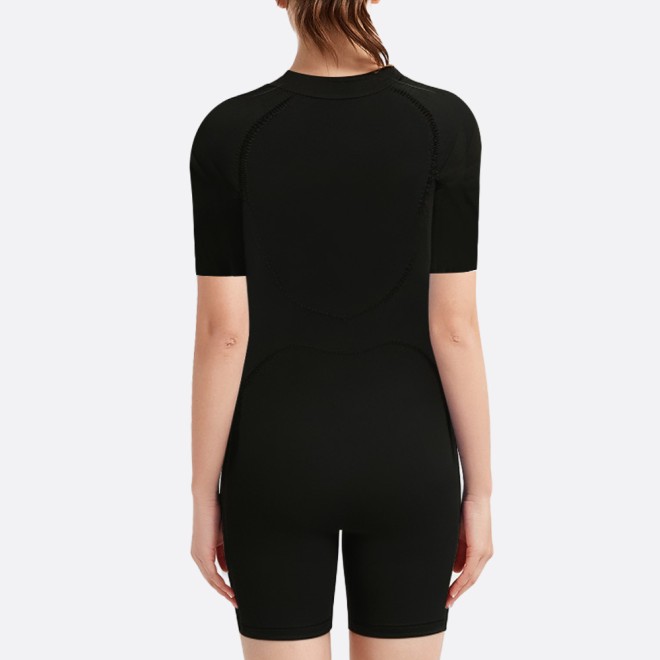 Women's short-sleeved wetsuit with black stitching